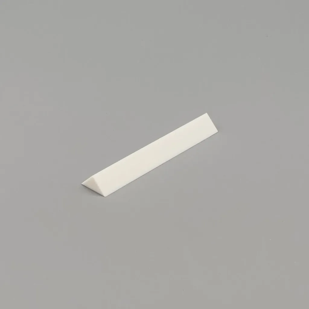 [RCJ-ARENA_RESC_SPEED_BUMPS_1.0] Triangular Speed Bump 10 x 2 x 1cm