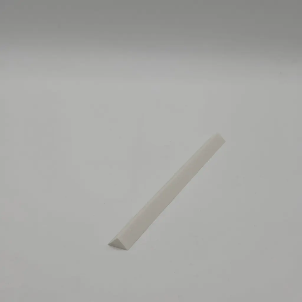 [RCJ-ARENA_RESC_SPEED_BUMPS_1.0] Triangular Speed Bump 24 x 2 x 1cm