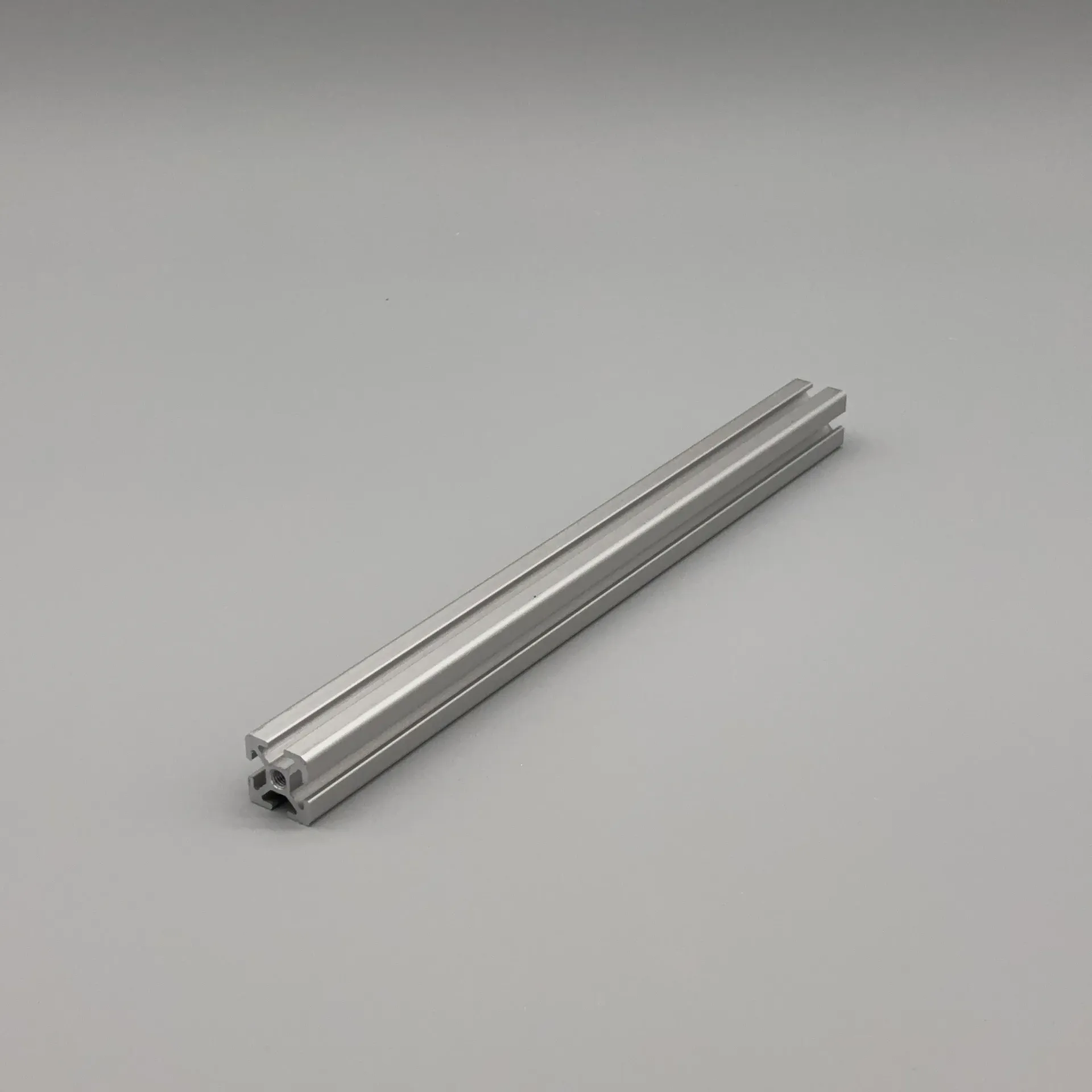 Profile I-5mm | 20x20mm | 265mm | M5-Oneside